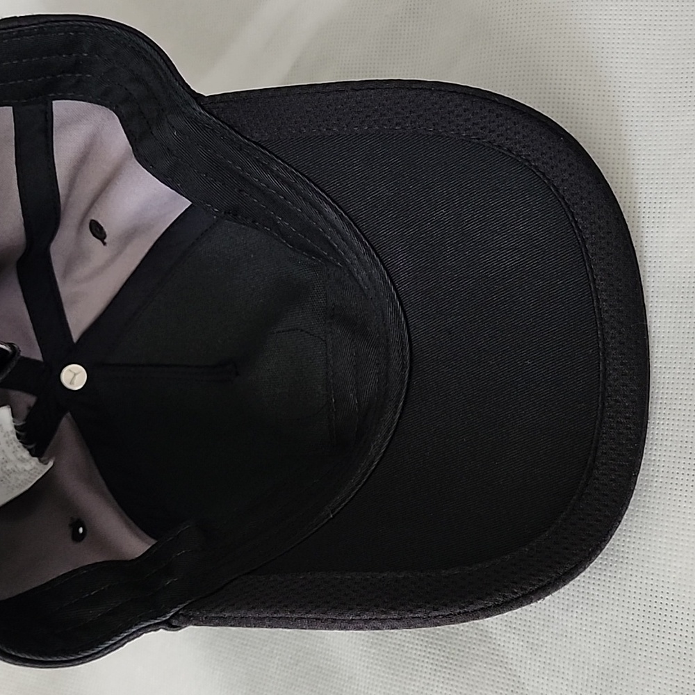 Puma Ferrari Hat - Picture 6 of 8
